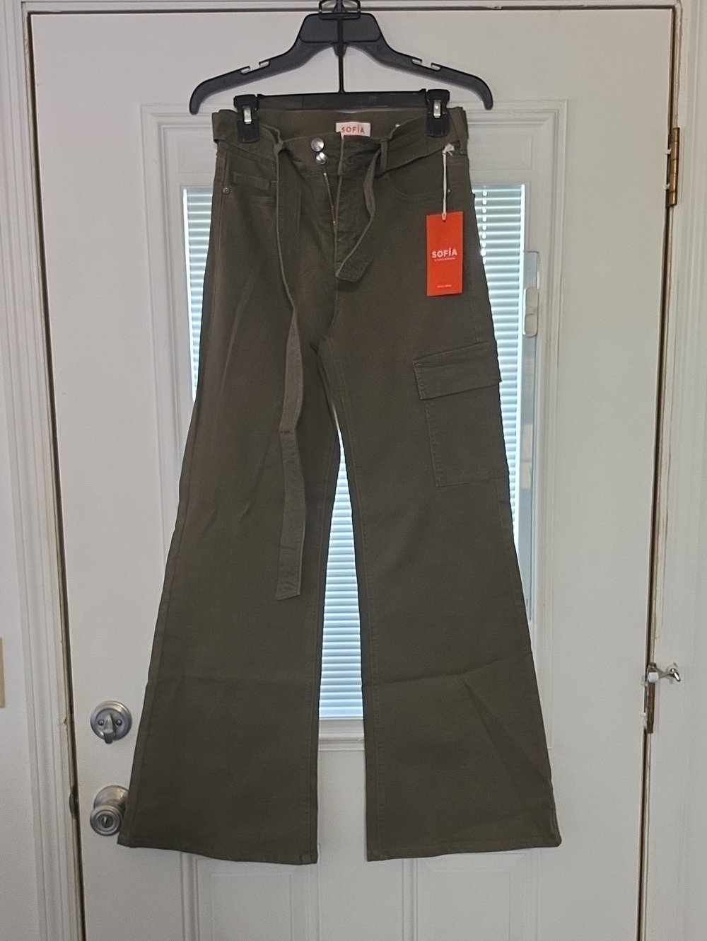 sofia by sofia vergara Olive Green Wide-Leg Cargo Jeans with Belt Detail